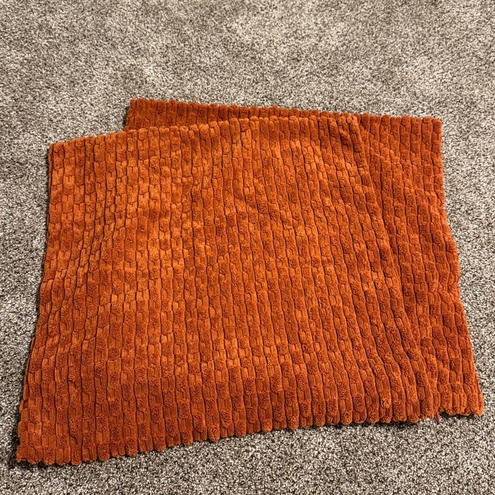 NWOT Orange Soft Textured Pillowcases 18" x 18"